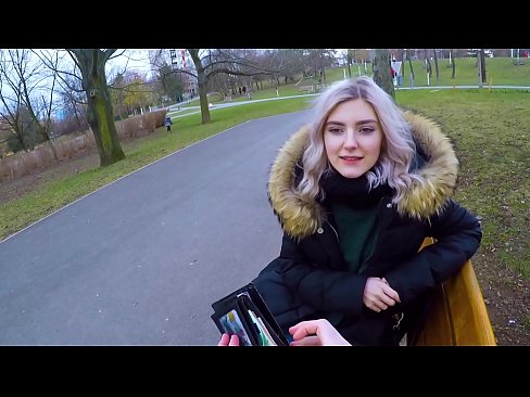 ❤️ Swallows ib tug neeg txawv lub kub cum rau nyiaj - blowjob nyob rau hauv lub tiaj ua si los ntawm Eva Elfie ️❌  tawv porn  ntawm peb hmn.shufflesex-com.ru% ❤